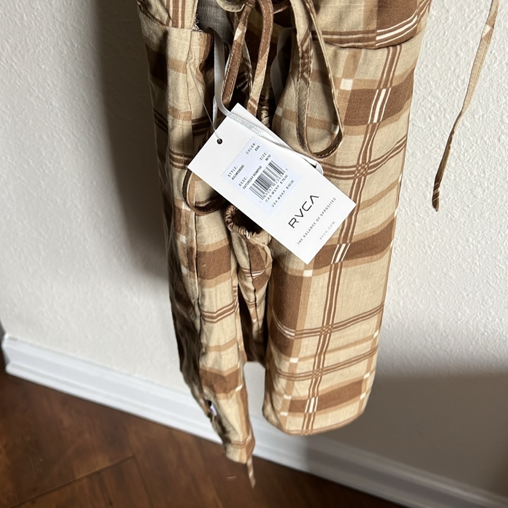 Romper Rvca - Picture 4 of 7